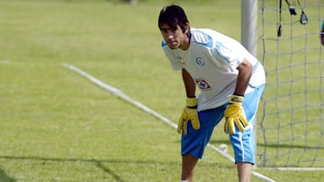 SOCCER/FUTBOL
ENTRENAMIENTO CRUZ AZUL
MEXSPORT DIGITAL IMAGES
13 November 2007: Action photo of Cesar Delgado of Cruz Azul, during a training session./Foto de accion de Cesar Delgado de Cruz Azul, durante una sesion de entrenamiento. MEXSPORT/HECTOR CARBAJAL