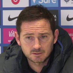 No es normal ver a un técnico señalar los fallos del portero: palo de Lampard a Kepa
