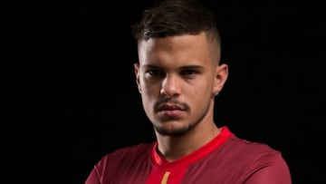 Auro, el lateral derecho podría llegar al Toronto FC