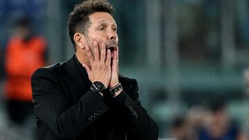 Soccer Football - Champions League - Group E - Lazio v Atletico Madrid - Stadio Olimpico, Rome, Italy - September 19, 2023 Atletico Madrid coach Diego Simeone reacts REUTERS/Alberto Lingria