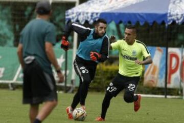 El equipo de Juan Carlos Osorio entrena con los mejores jugadores previo a sus dos compromisos definitivos que tendrá en el torneo doméstico y en la Copa Libertadores.