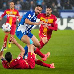 El futuro incierto de Abdel Abqar y Javi López en el Glorioso