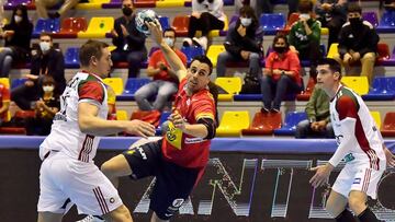 Banhidi y Mikler descartan
todas las opciones de España