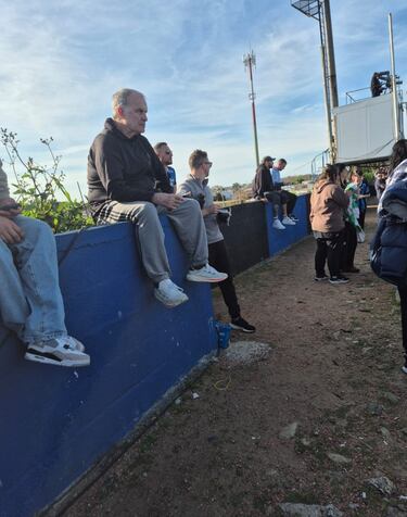 Bielsa reaparece en Uruguay tras enfrentar a la Roja y deja una imagen para aplaudir