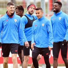 Iñigo Martínez espera al Cádiz