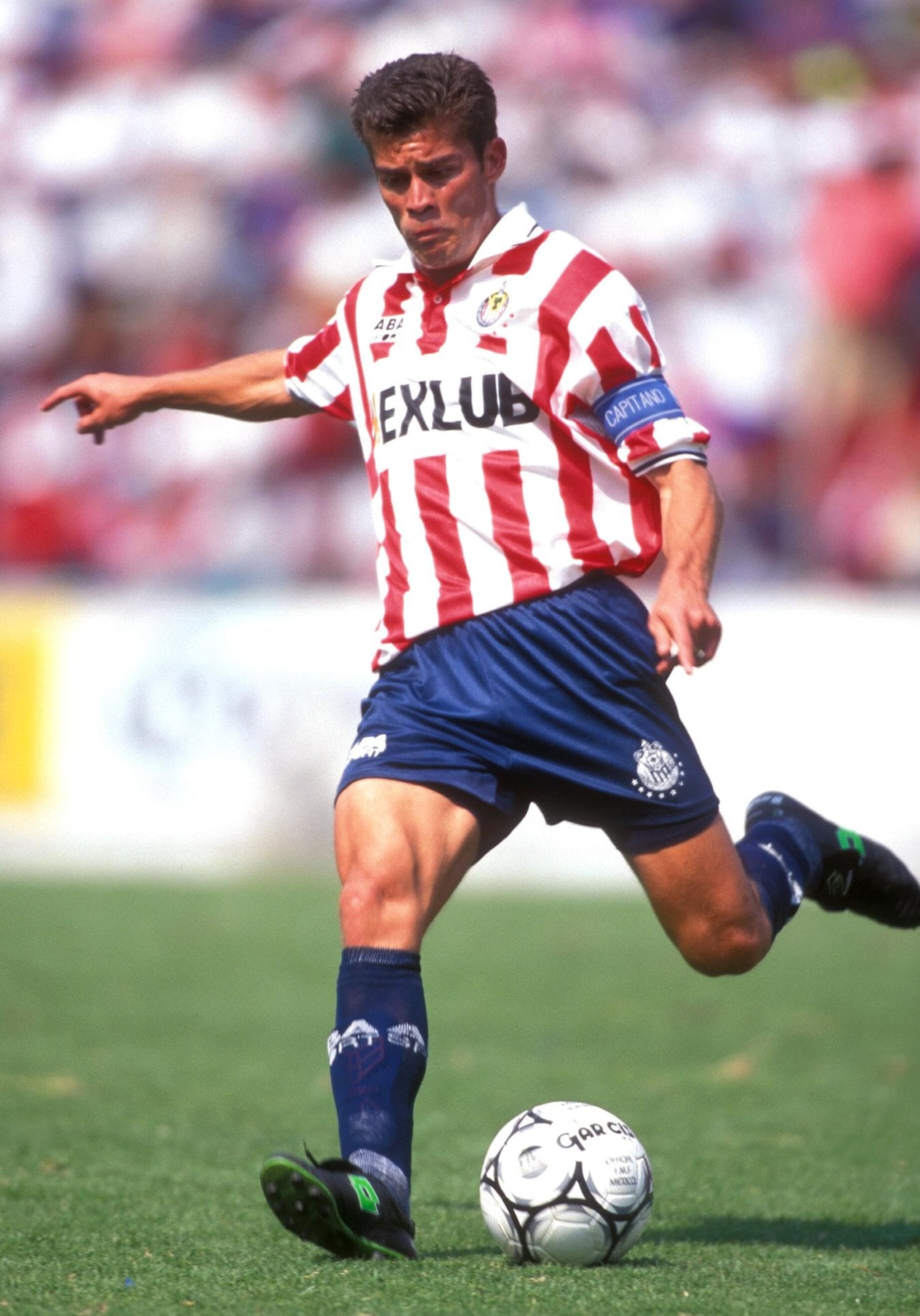 Del ‘Vasco’ Aguirre a Ramón Ramírez: Los grandes jugadores que vistieron la camiseta de América y Chivas