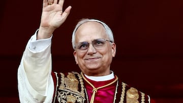 El cardenal Robert Prevost, de 69 años de edad, se convirtió en la primera persona de los Estados Unidos en ser elegida Papa.