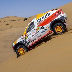 Gran noveno final de Esteve y Sainz gana la última etapa