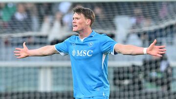 McTominay conserva el liderato azzurro