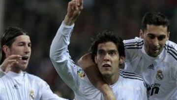 <b>ÉL EMPEZÓ TODO.</b> El brasileño Kaká firmó el primer gol del derbi.