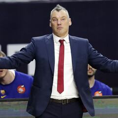 ¡Jasikevicius se va del Barça y lo sustituye Roger Grimau!