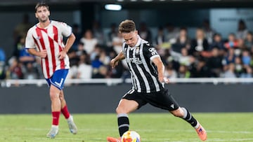 Larrea fue importante durante la primera parte de la temporada.