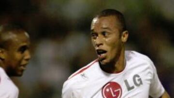 El Sao Paulo niega el traspaso de Miranda al Atleti