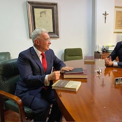 ¿Cómo terminó la reunión entre Petro y Uribe?