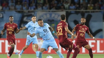 Futbol, O’Higgins vs Club Deportes Tolima,
Tercera Fase, Conmebol Libertadores 2026
El jugador de O’Higgins Juan Leiva, izquierda, disputa el balon contra Mariachi de Club Deportes Tolima durante el partido de Conmebol Libertadores disputado en el Estadio Codelco El Teniente de Rancagua, Chile.
4/3/2026
Jorge Loyola/Photosport
Football, O’Higgins vs Club Deportes Tolima,
third phase, Conmebol Libertadores 2026
O’Higgins player Juan Leiva, left, vies the ball against Mariachi of Club Deportes Tolima during a Conmebol Libertadores match at the Codelco El Teniente stadium in Rancagua, Chile.
4/3/2026
Jorge Loyola/Photosport