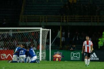 Millos ganó ante Junior en Bogotá. El fin de semana visita a Envigado sin Elkin Blanco, que completó cinco amarillas.