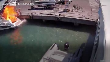 Las im芍genes de la explosi車n de una lancha en Ponza que acab車 con una mujer por los aires