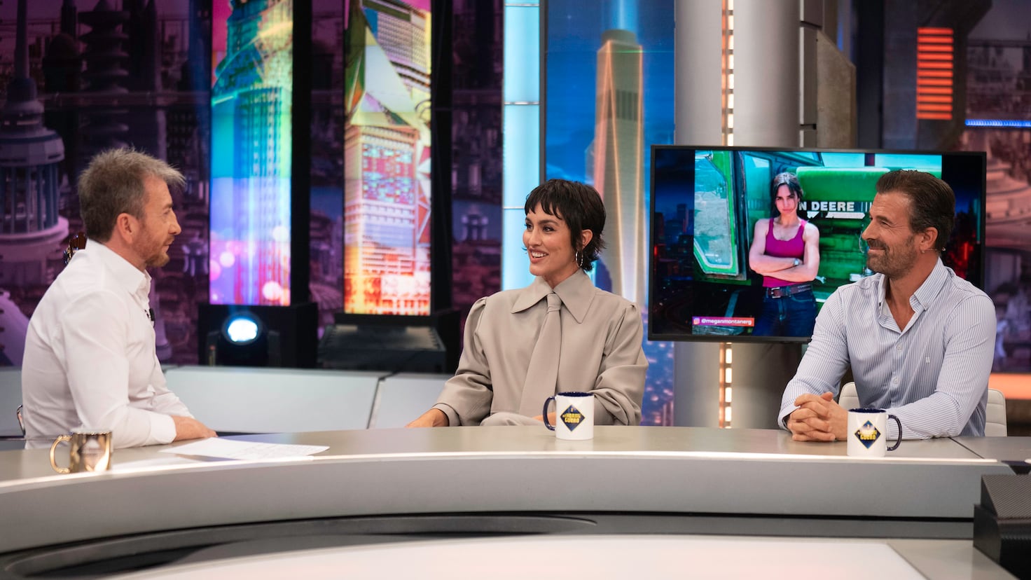 Megan Montaner acompaña a Rodolfo Sancho en El Hormiguero para hablar de 'Entre Tierras'