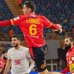 España se pone las pilas para acabar líder de su grupo