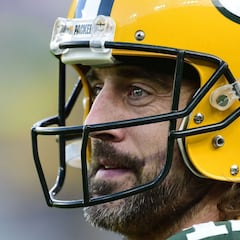 Packers' Aaron Rodgers misses practice with toe problem