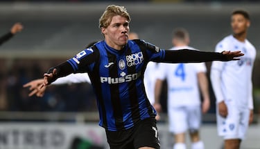 H?jlund sigue deslumbrando: hat-trick con Dinamarca y 17 goles en la temporada