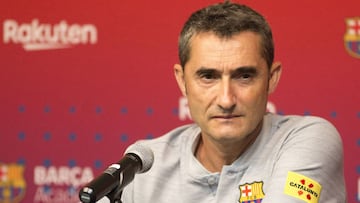 El técnico del Barcelona aseguró que el jugador colombiano puede tener espacios en el equipo si tiene hambre de triunfo.