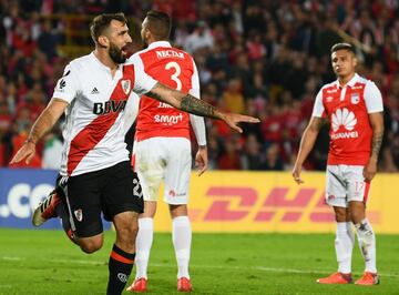 Santa Fe queda con 4 puntos y River es lider con 11 unidades.