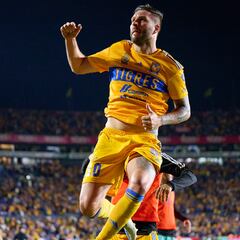 Gignac, tercer goleador histórico en liguillas