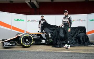 Nico Hulkenberg y Sergio Pérez en la presentación del VJM09, el nuevo coche de Force India.