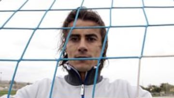 <b>REGISTRO. </b>David Cort¨¦s a¨²n no se ha estrenado como goleador en la m¨¢xima categor¨ªa.