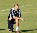 El Real Madrid anuncia el traspaso definitivo de Sneijder al Inter