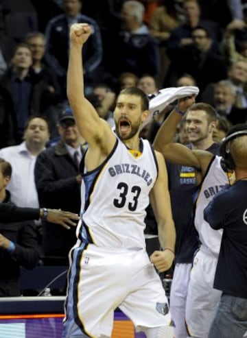 Marc Gasol celebra la victoria de los Grizzlies.