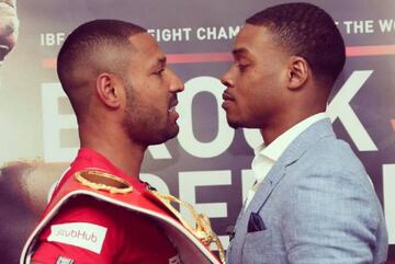 Kell Brock y Errol Spence, cara a cara, durante la rueda de prensa de presentación de su combate.