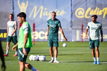 Iza Carcelén será baja varias semanas