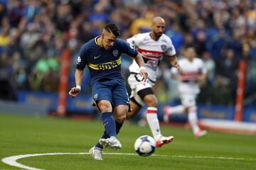 Buenos Aires 1 Octubre 2017
Super Liga 2017
Boca Juniors vs Chacarita Juniors por la 5ta fecha en el Estadio La Bombonera.
Gol y festejos de  Cristian Pavon de Boca Juniors
Foto Ortiz Gustavo 