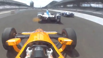 ¡Parece fácil! ¡Doble pasada montados en el coche de Alonso!