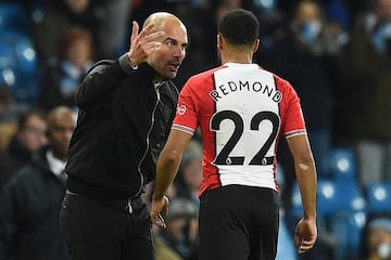 En Noviembre de 2017 durante un encuentro entre el Manchester City y el Southampton's, Guardiola se encara a Nathan Redmond jugador rival, perdiendo los papeles. Posteriormente Redmond quitaría importancia al incidente incluso disculpando al técnico.