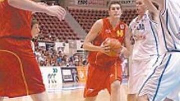 <b>ÉXITO</b>. Italia no pudo frenar a un magnífico equipo español.