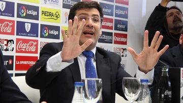 Las peñas del Córdoba piden al presidente del club que se vaya