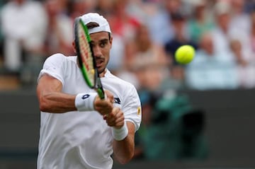 Guido Pella in action against Marin Cilic today