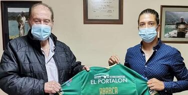 "Algunos equipos me ofrecían nada... pero no estoy botado; opté por jugar por mi pueblo"