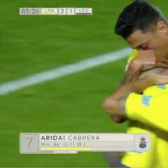 Las Palmas supera a un Leganés con dos expulsados