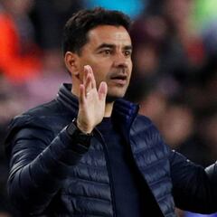 Míchel firma con el Huesca y se medirá por primera vez al Rayo