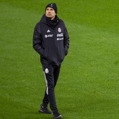 Guillermo Ochoa: "No es momento de bajar los brazos"