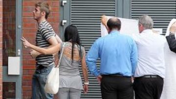<b>IN FRAGANTI. </b>Las cámaras captaron a De Gea entrando en el Hospital Bridgewater de Manchester antes del reconocimiento.