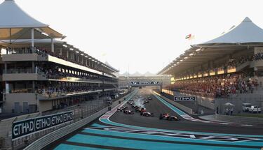 En esas tres temporadas, el GP de Abu Dhabi no cerró el campeonato, sino que lo hizo el de Brasil y, además, tampoco decidió ningún título: Vettel los ganó en Japón (2011), en Brasil en otra carrera para el recuerdo con drama para Alonso (2012) y en la India (2013). 