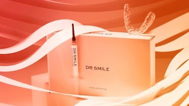 Black Friday en DR SMILE: 300 euros de descuento en tu ortodoncia invisible (y un kit de blanqueamiento de regalo)