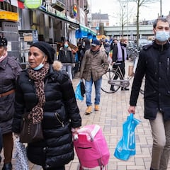Las posibilidades de contagiarse de COVID al aire libre