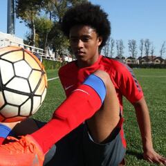 Cuba abre su horizonte, pero Chile se resta de cara al futuro: "Quiero representar a la Roja"