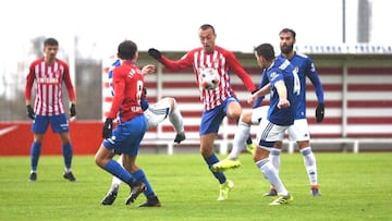 Imagen del partido entre el Sporting B y el Real Oviedo B.